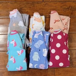 Carters girls size 6 fleece footsie pajamas.